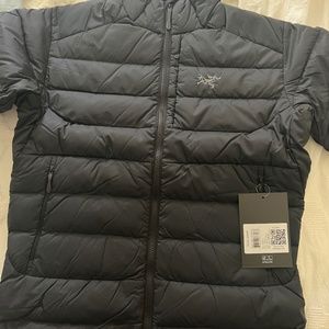 Black Arc’teryx Thorium Jacket Size M